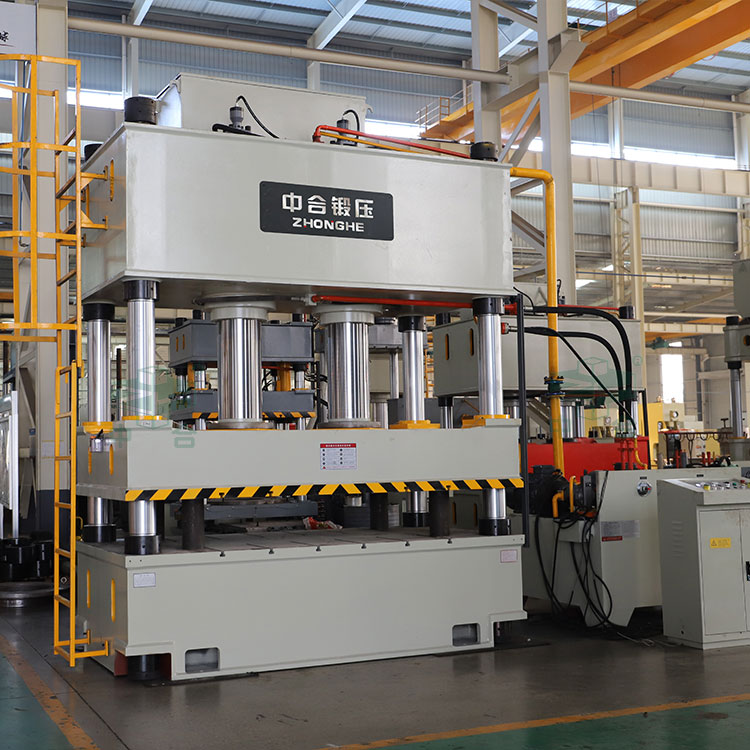 500噸四柱液壓機(jī).jpg 500噸四柱液壓機(jī).jpg